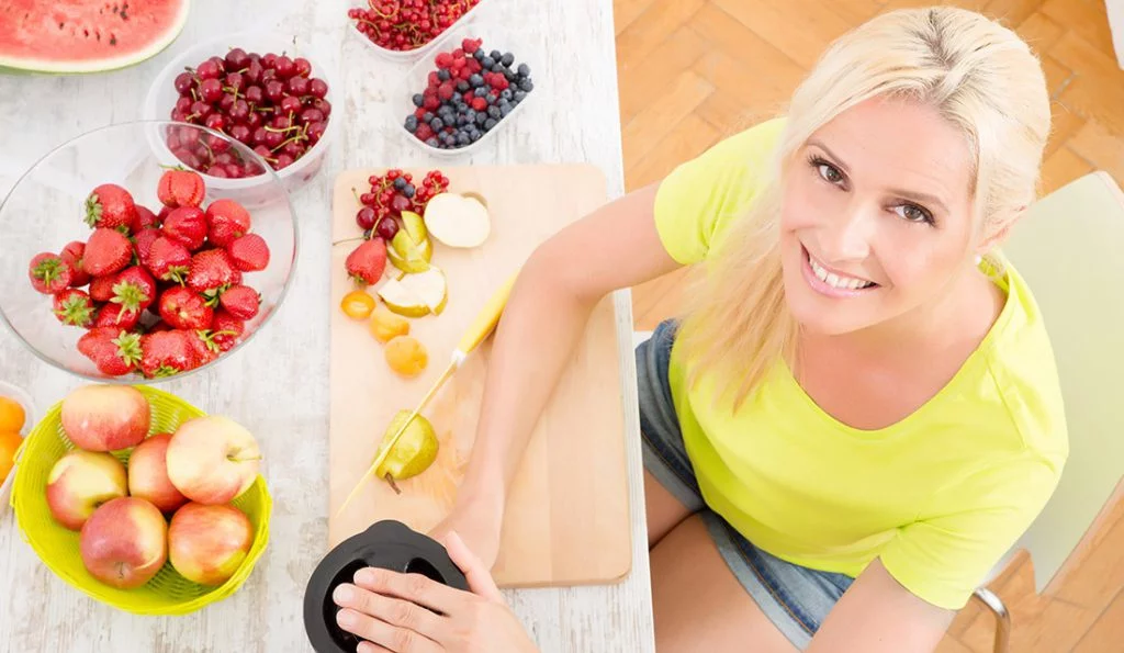 Smoothie 101 – koktajle dla początkujących [poradnik + ranking blenderów]