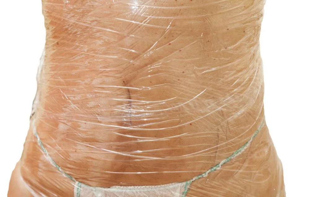 Co Ci da body wrapping w walce z cellulitem