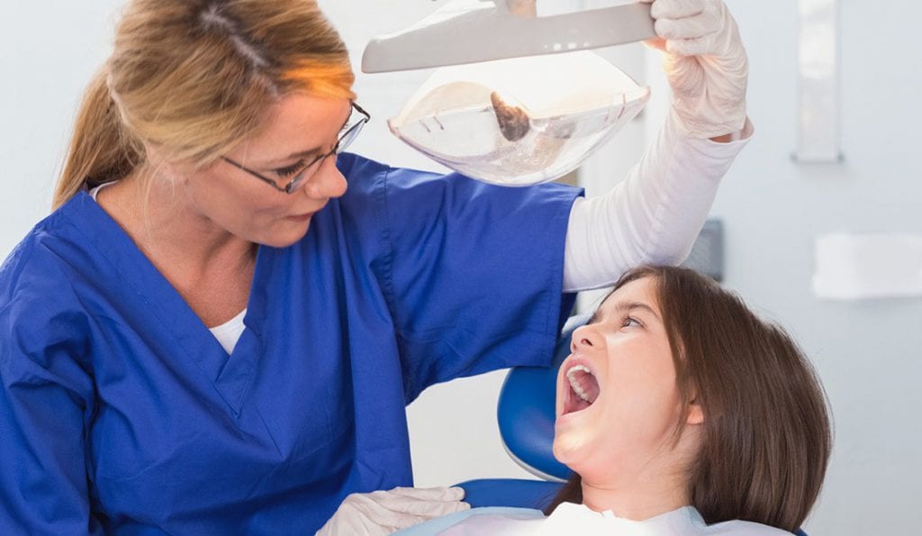 Czy wizyta dziecka u dentysty musi być dla niego stresem?