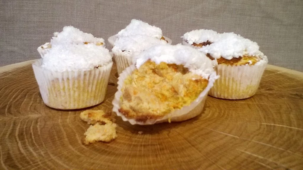 Muffinki marchewkowe z kokosem