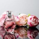 perfumy damskie i pudrowy roz co maja wspolnego 1 150x150 1