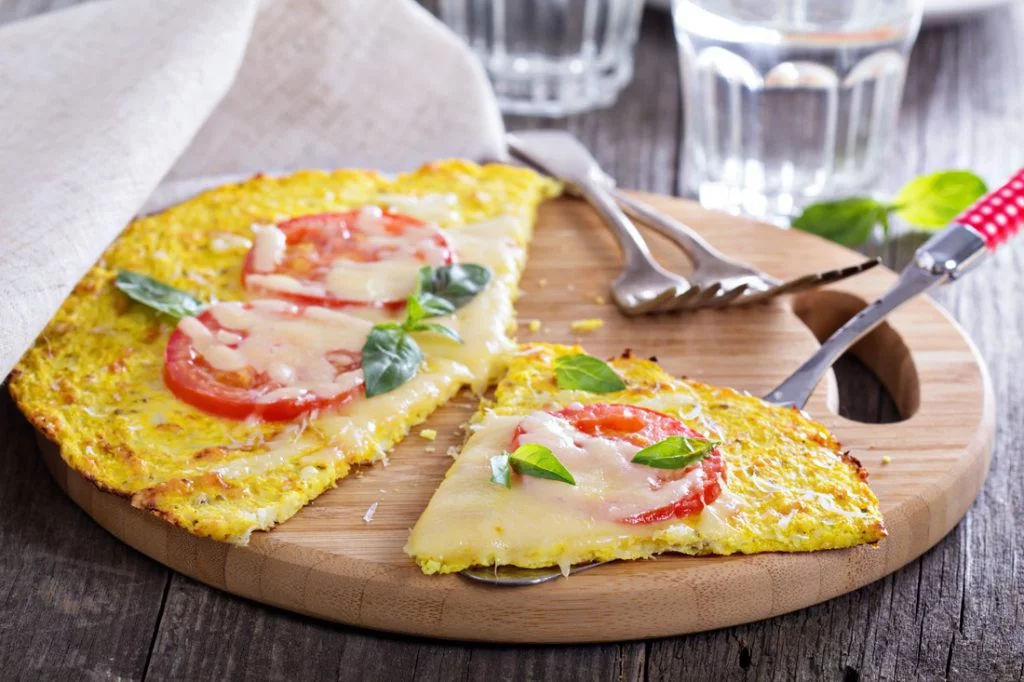 Pizza na kalafiorowym cieście