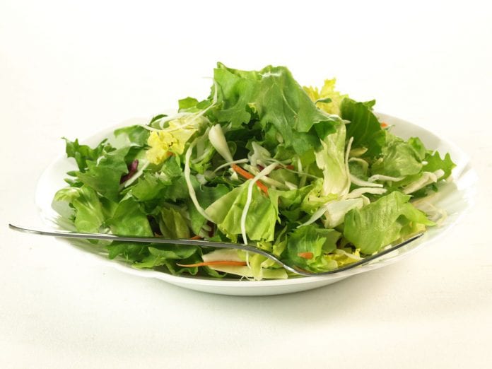 salatka-na-szybko-do-obiadu-i-na-grilla