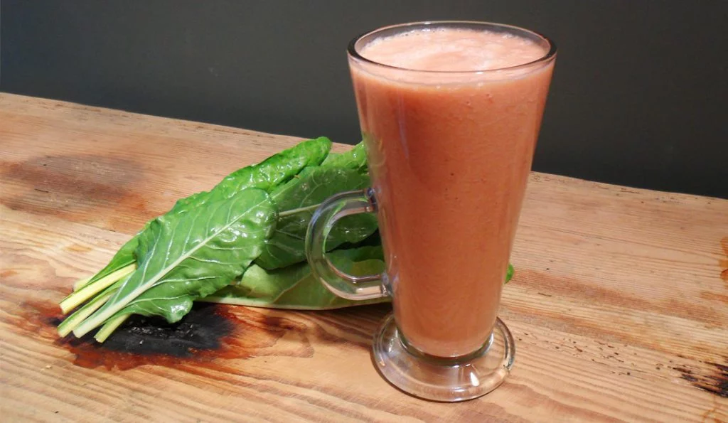 Na upojne noce - smoothie z arbuzem i botwiną
