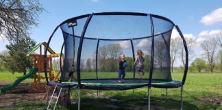 Na co warto zwrócić uwagę przed zakupem trampoliny ogrodowej?