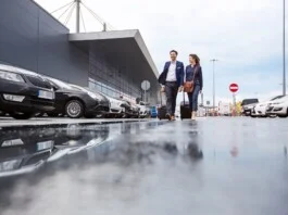 Czym się kierować przy wyborze parkingu przy lotnisku?