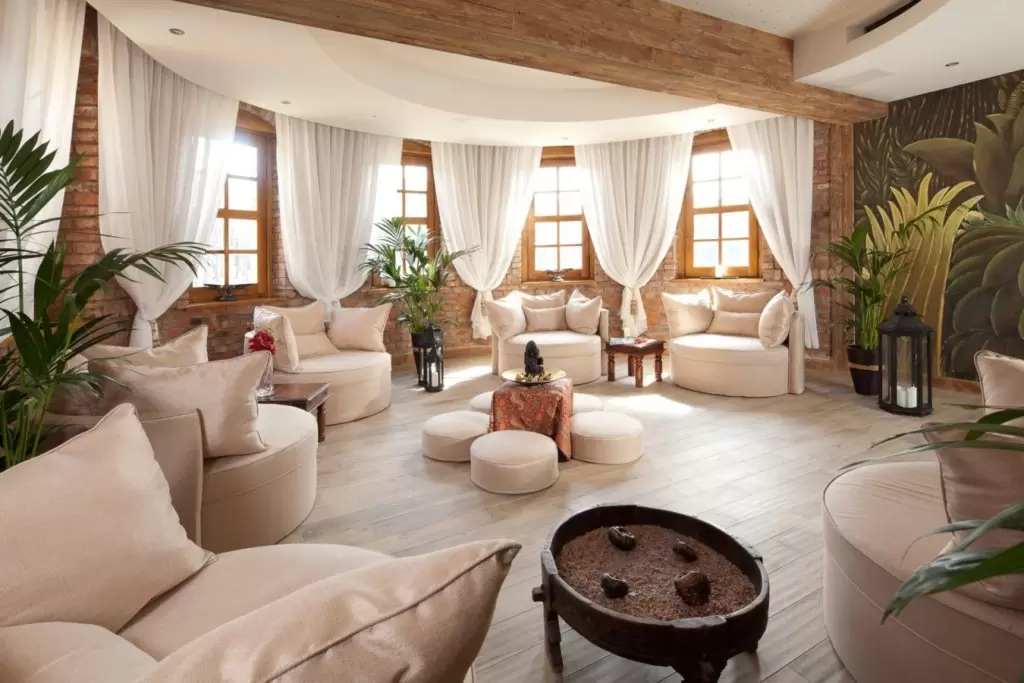 Czym kierować się wybierając hotel na wakacje z dziećmi?