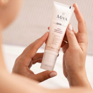 Odbuduj mikrobiom skóry - 6 kosmetyków, które musisz mieć!