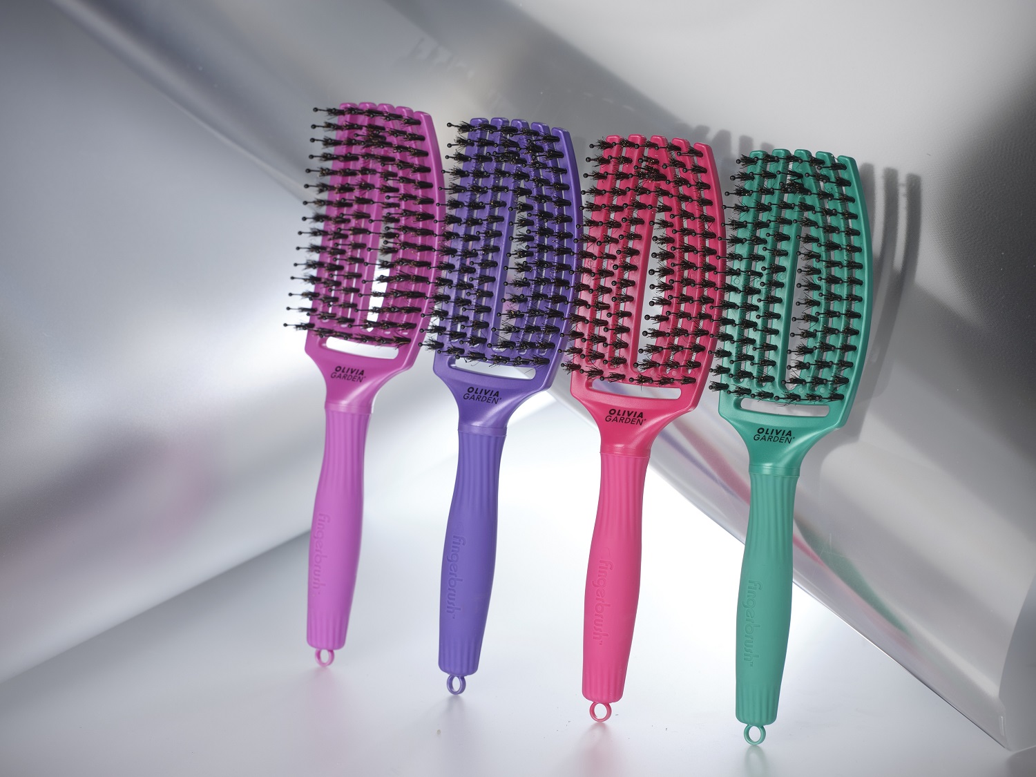 Design z innej planety, czyli nowa kolekcja szczotek Olivia Garden Fingerbrush